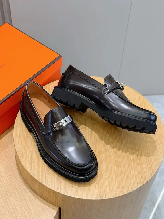 Hermes Shoe 